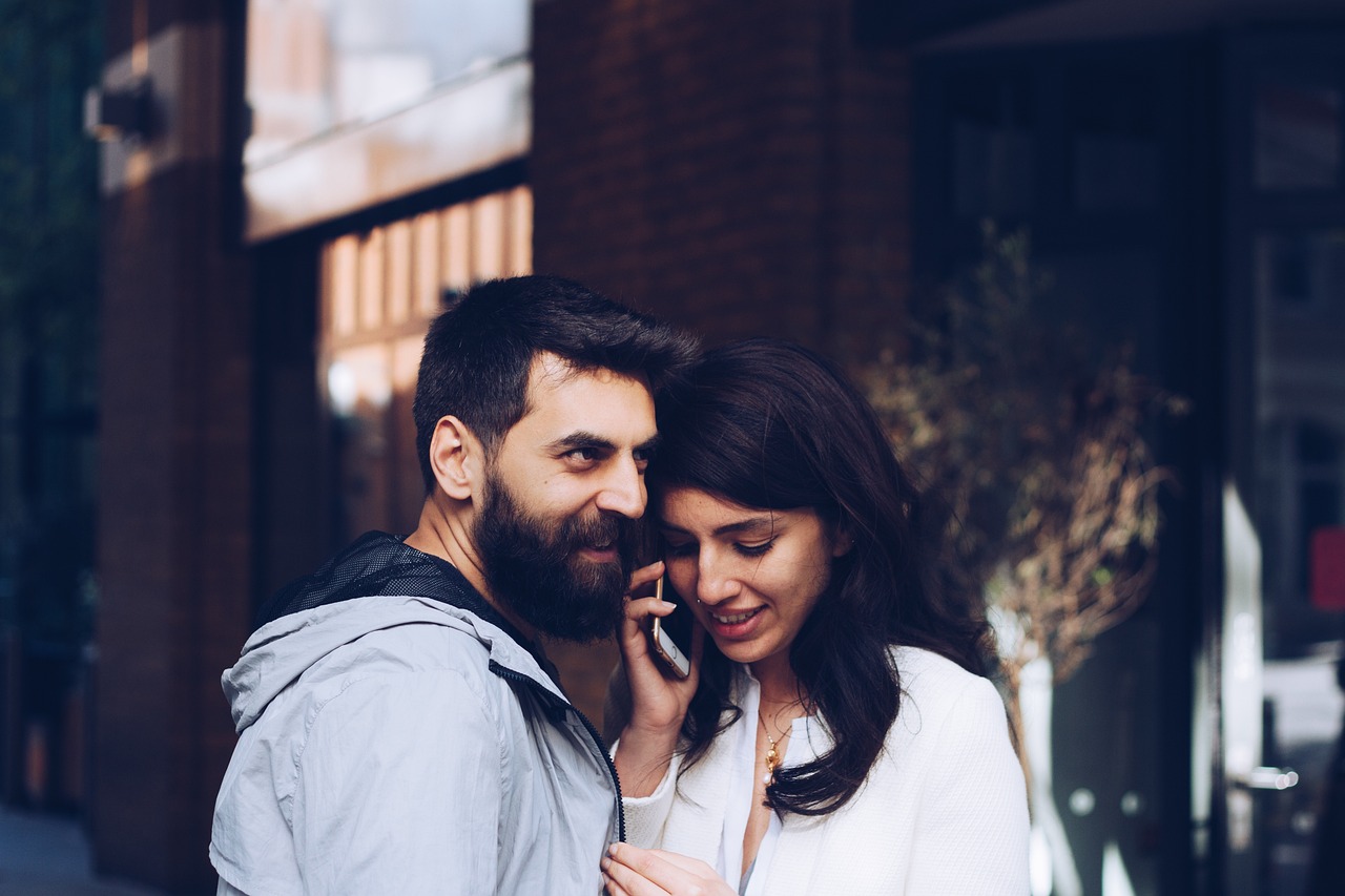 couple appel téléphonique - Hauts de France